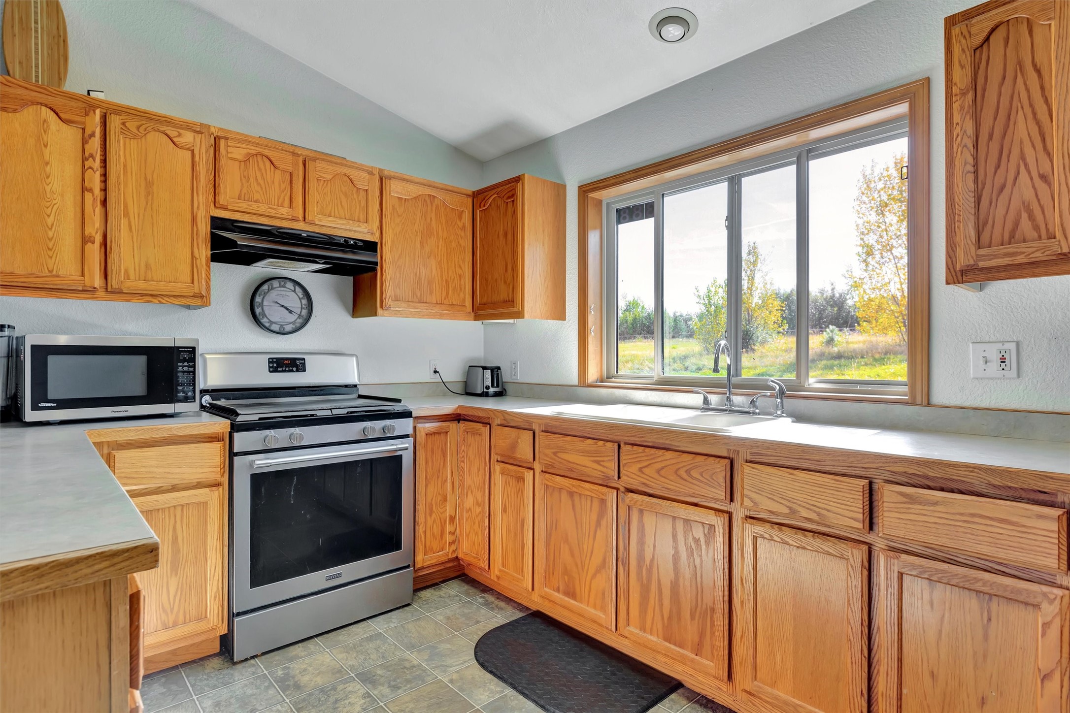 Stevensville, Montana 59870, United States, 5 Bedrooms Bedrooms, ,5 BathroomsBathrooms,Residential,Active,41203