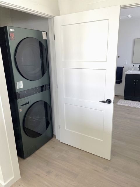 Tiny photo for 582 Holstein Way, Kalispell, MT 59901 (MLS # 30057090)