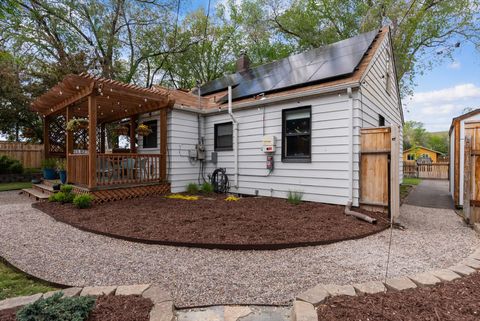Tiny photo for 1039 Palmer Street, Missoula, MT 59802 (MLS # 30071134)