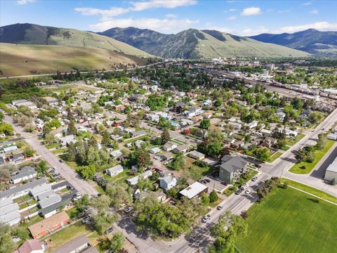 Tiny photo for 1039 Palmer Street, Missoula, MT 59802 (MLS # 30071134)