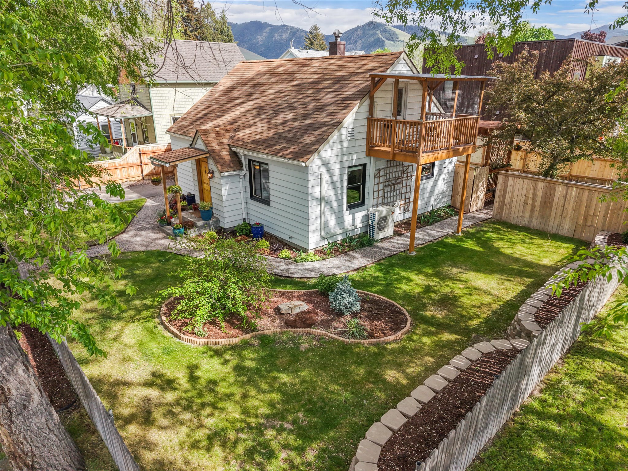 1039 Palmer Street