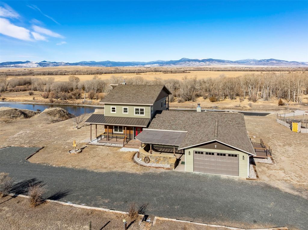 Photo of 915 Point Of Rocks Road, Whitehall, MT 59759 (MLS # 30066146)