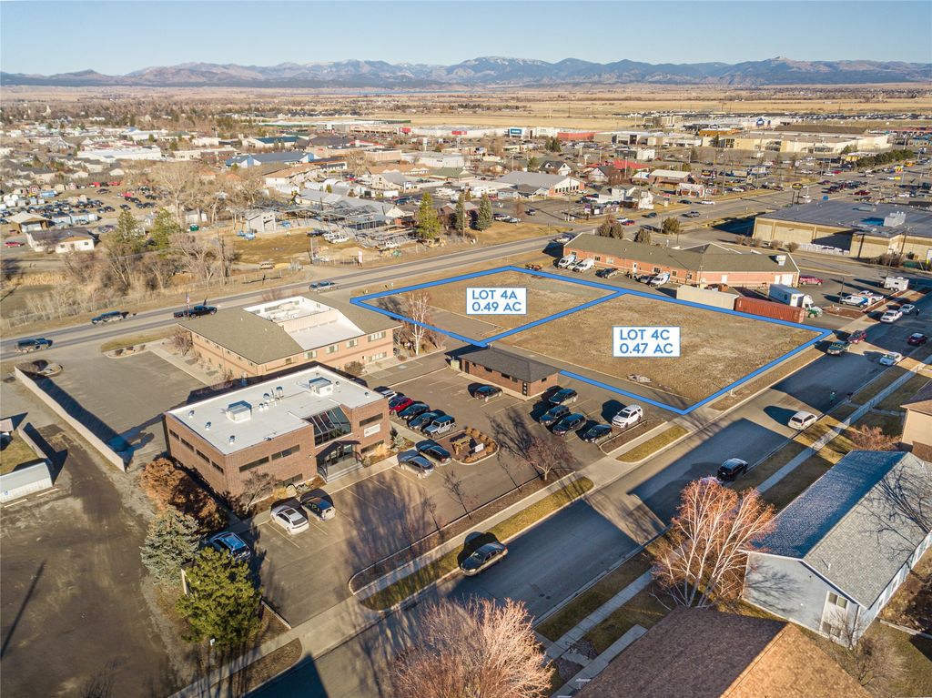 Photo of 935 W Custer Avenue, Helena, MT 59601 (MLS # 30065229)