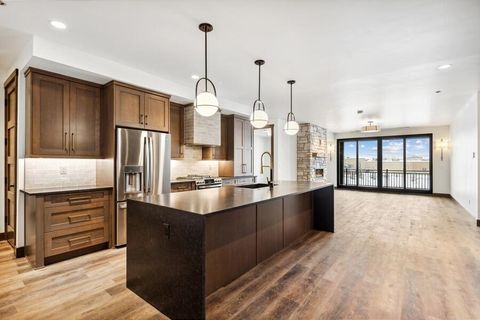 Photo of 317 Akers Lane #E, Whitefish, MT 59937 (MLS # 30062335)