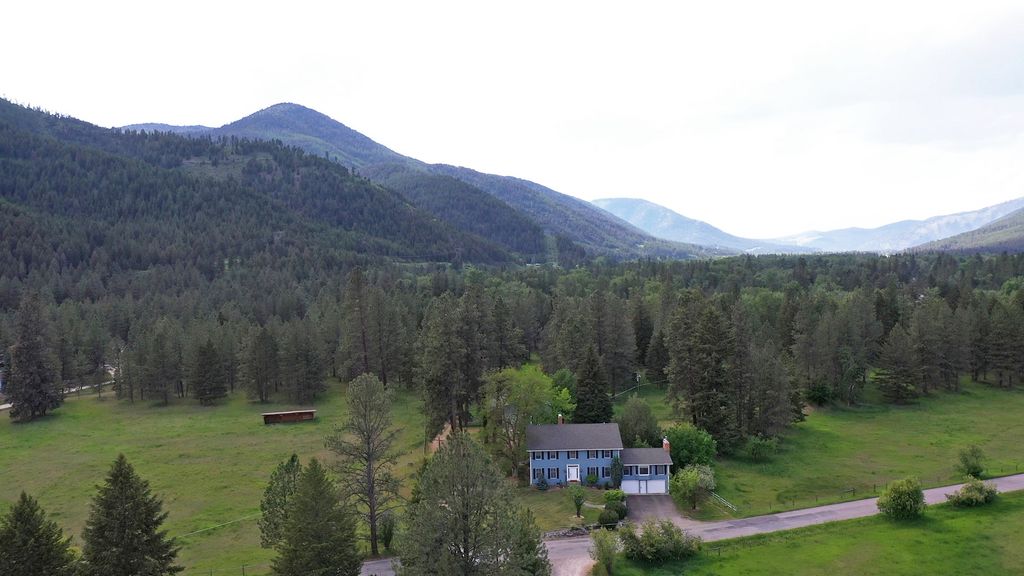Photo of 13655 Turah Road, Clinton, MT 59825 (MLS # 30065735)