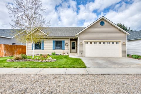 Photo of 126 Thomas Street, Hamilton, MT 59840 (MLS # 30069481)
