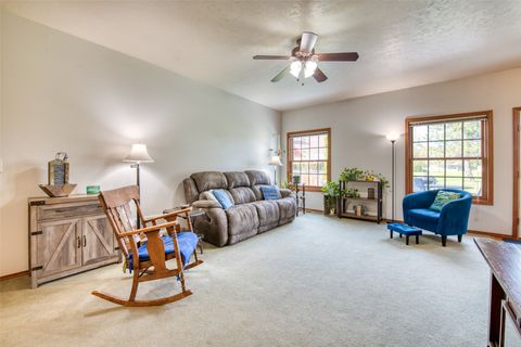 Tiny photo for 126 Thomas Street, Hamilton, MT 59840 (MLS # 30069481)