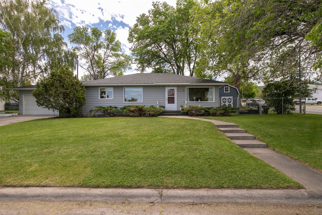 Photo of 1805 5th Avenue, Helena, MT 59601 (MLS # 30072869)