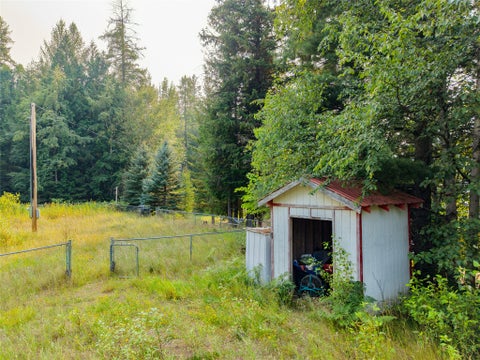 Tiny photo for 18304 Bull Lake Road, Troy, MT 59935 (MLS # 30076141)