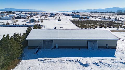 Tiny photo for 1113 Custer Avenue, Kalispell, MT 59901 (MLS # 30065819)