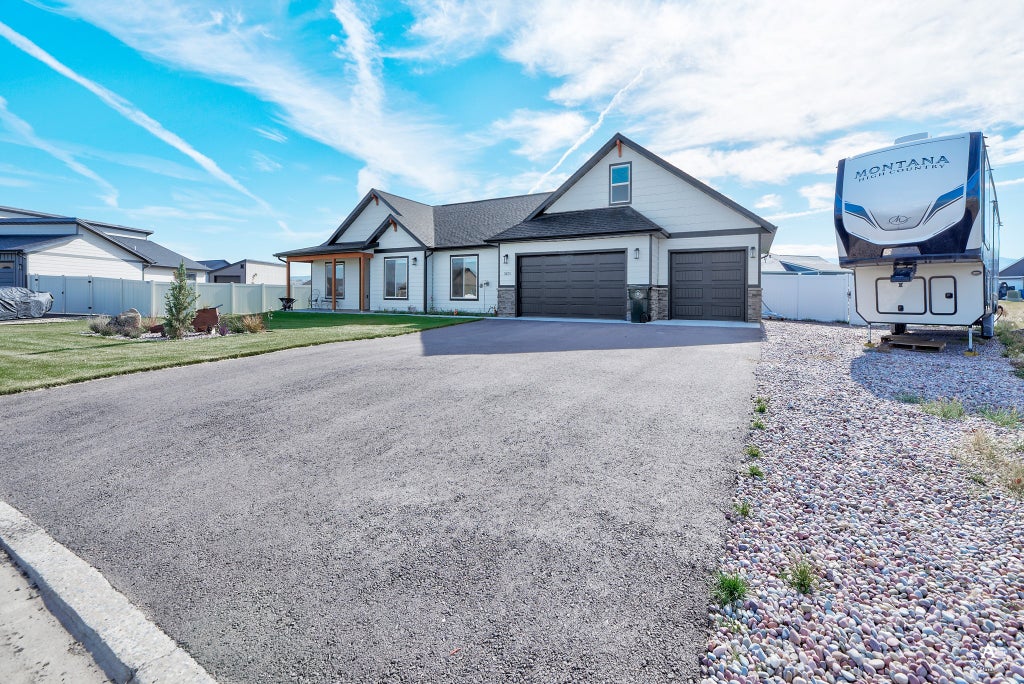 Photo of 3823 Musselshell Road, East Helena, MT 59635 (MLS # 30080065)