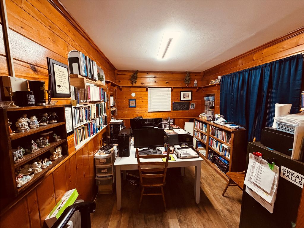 Photo of 2619 1st Avenue N, Great Falls, MT 59401 (MLS # 30068770)