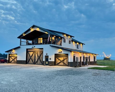 Photo of 962 White Fawn Lane, Kalispell, MT 59901 (MLS # 30057253)