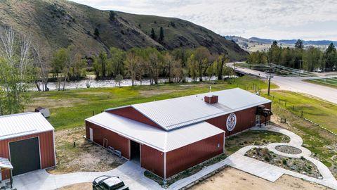 125 Hannon Lane Darby MT 59829