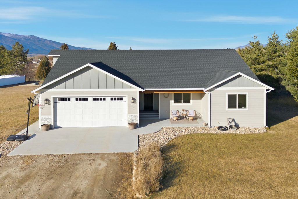 Photo of 510 Diane Lane, Stevensville, MT 59870 (MLS # 30064715)