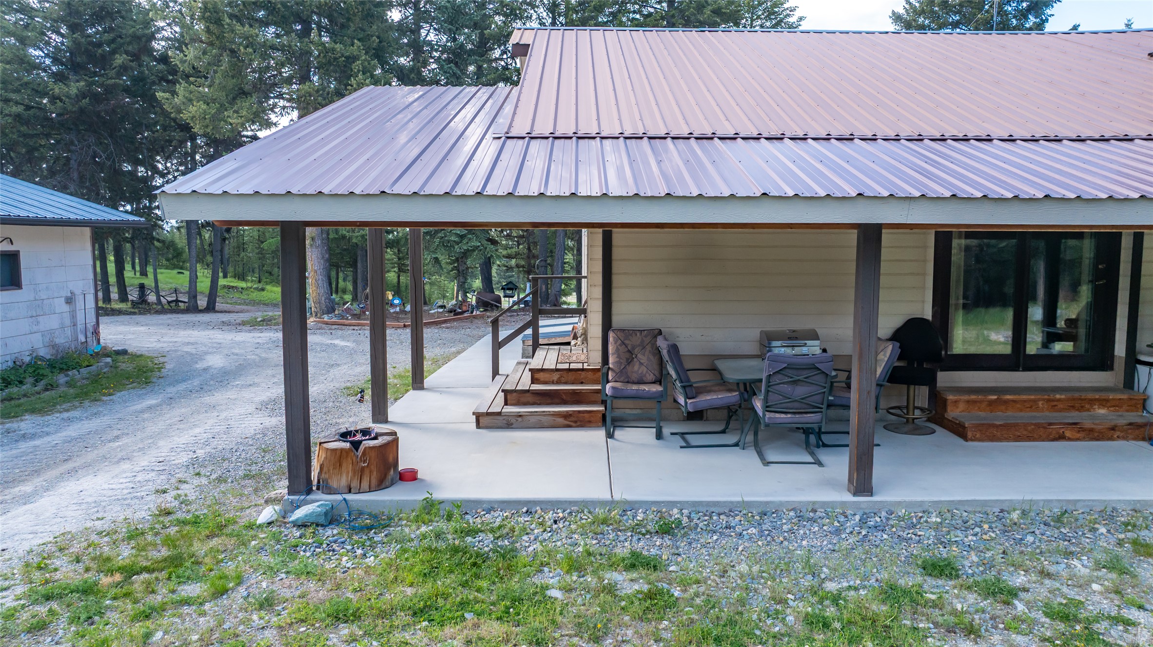 8250 Us Highway 2 W