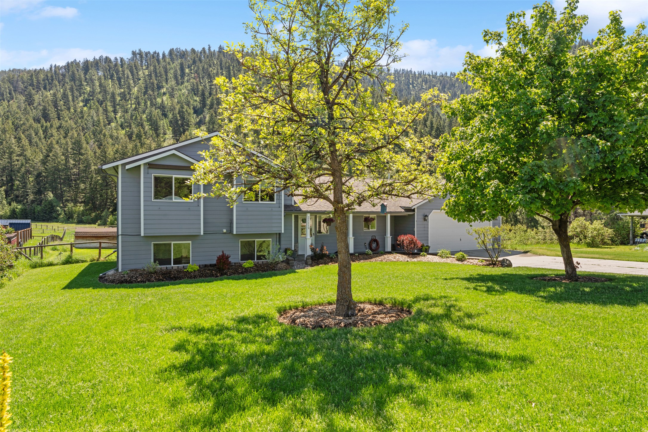 21119 Handley Loop