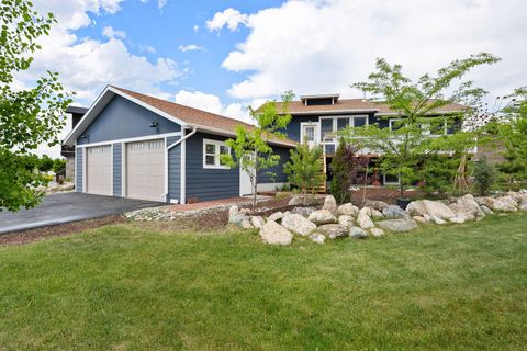 Photo of 224 Kara Drive, Kalispell, MT 59901 (MLS # 30048043)