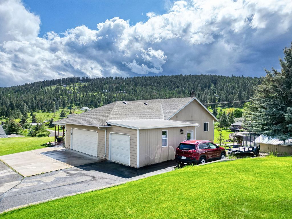 Photo of 30 Knapp Lane, Kalispell, MT 59901 (MLS # 30065143)