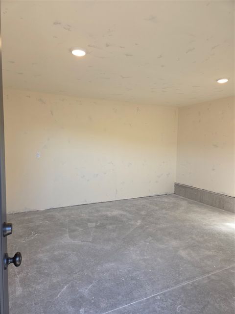 Tiny photo for 819 9th Avenue W, Kalispell, MT 59901 (MLS # 30060308)