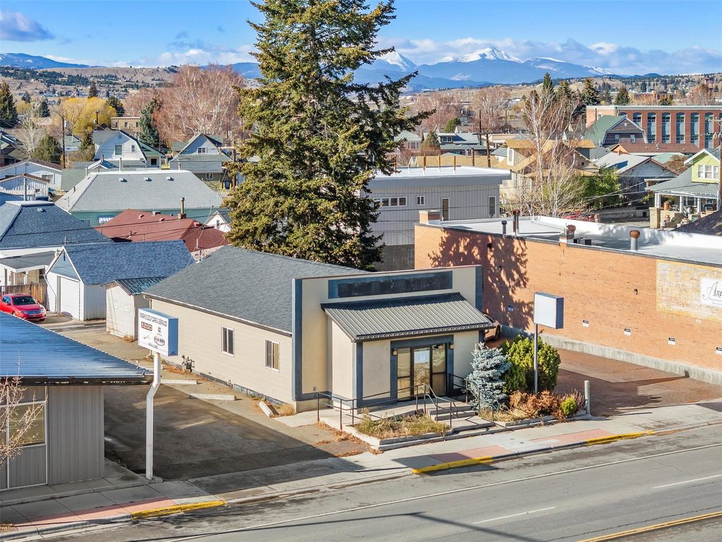 Photo of 2017 Harrison Avenue, Butte, MT 59701 (MLS # 30061933)