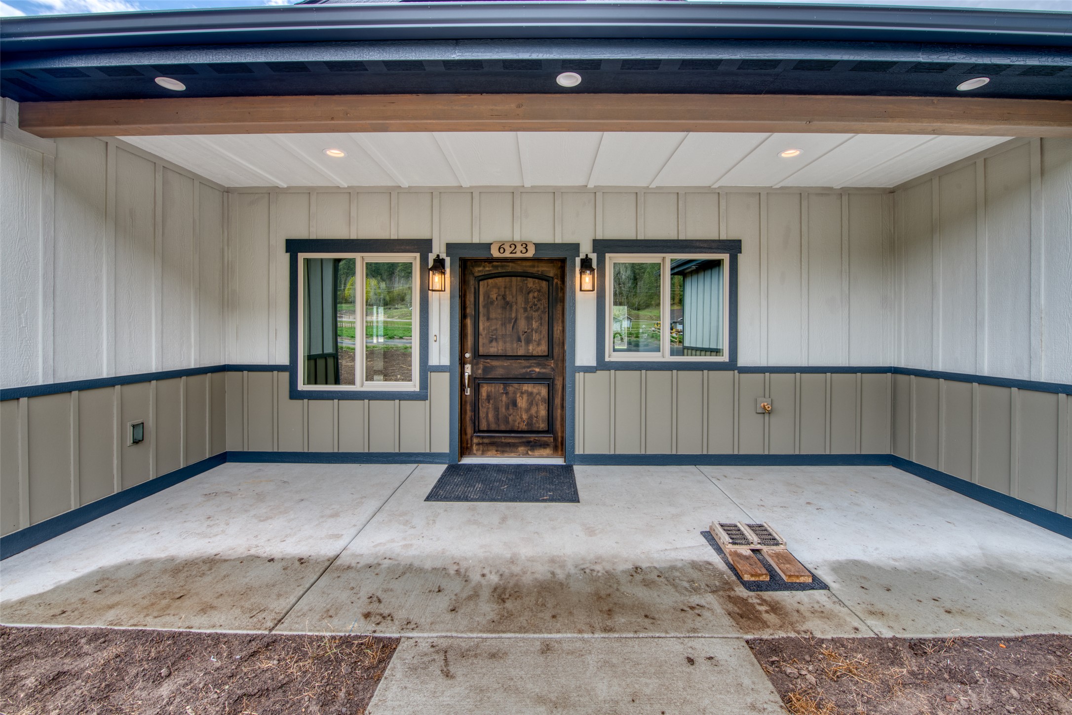 Alberton, Montana 59820, United States, 3 Bedrooms Bedrooms, ,2 BathroomsBathrooms,Residential,Pending,118728