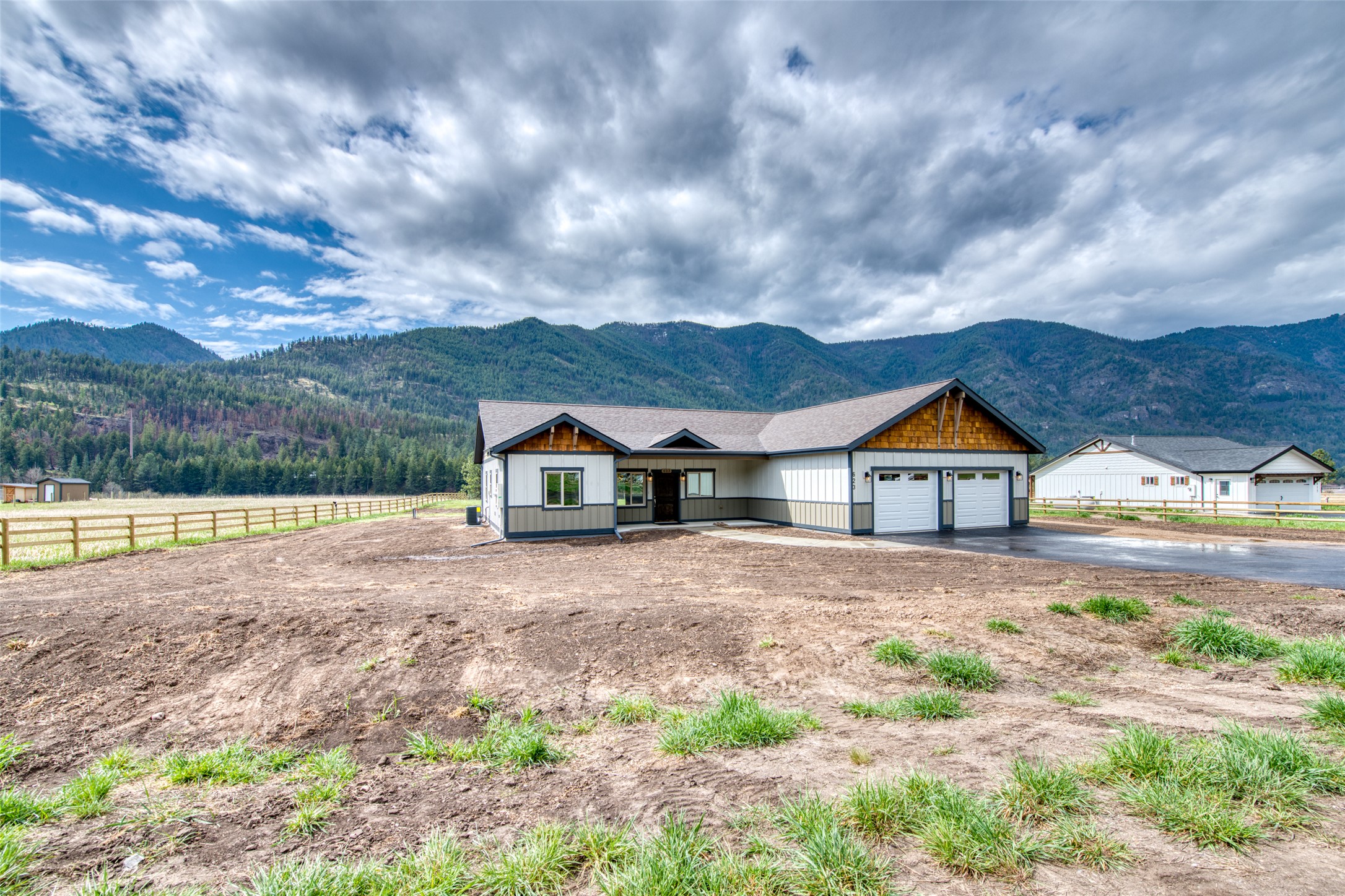 Alberton, Montana 59820, United States, 3 Bedrooms Bedrooms, ,2 BathroomsBathrooms,Residential,Pending,118728