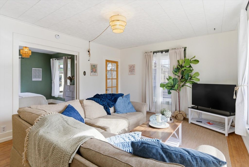 Photo of 442 2nd Avenue W, Kalispell, MT 59901 (MLS # 30066269)