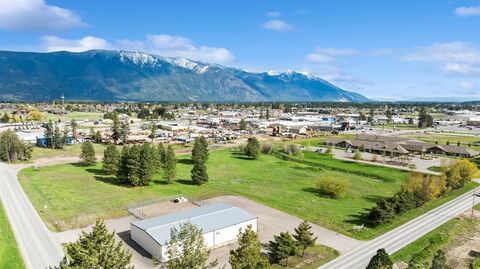 Photo of 1947 9th Street W, Columbia Falls, MT 59912 (MLS # 30051659)