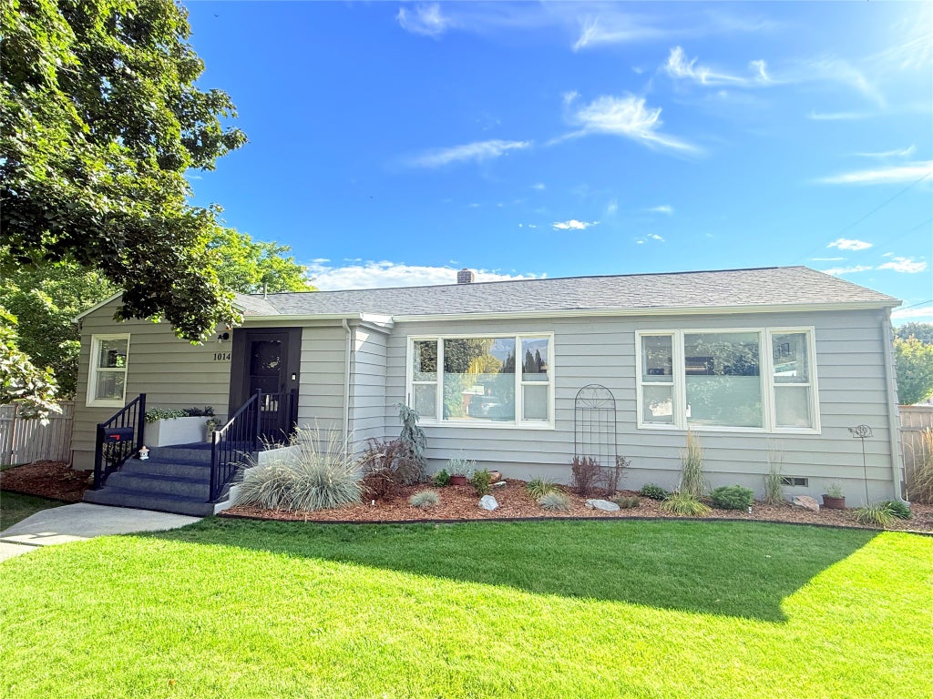 Photo of 1014 S 4th Street, Hamilton, MT 59840 (MLS # 30078641)