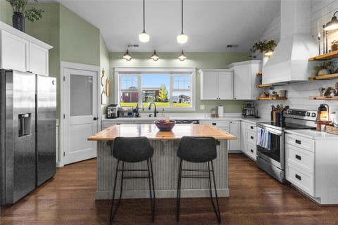 Tiny photo for 458 McWenneger Drive, Kalispell, MT 59901 (MLS # 30072030)