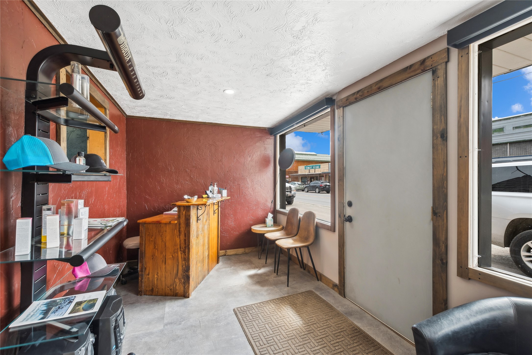 116 Dewey Avenue