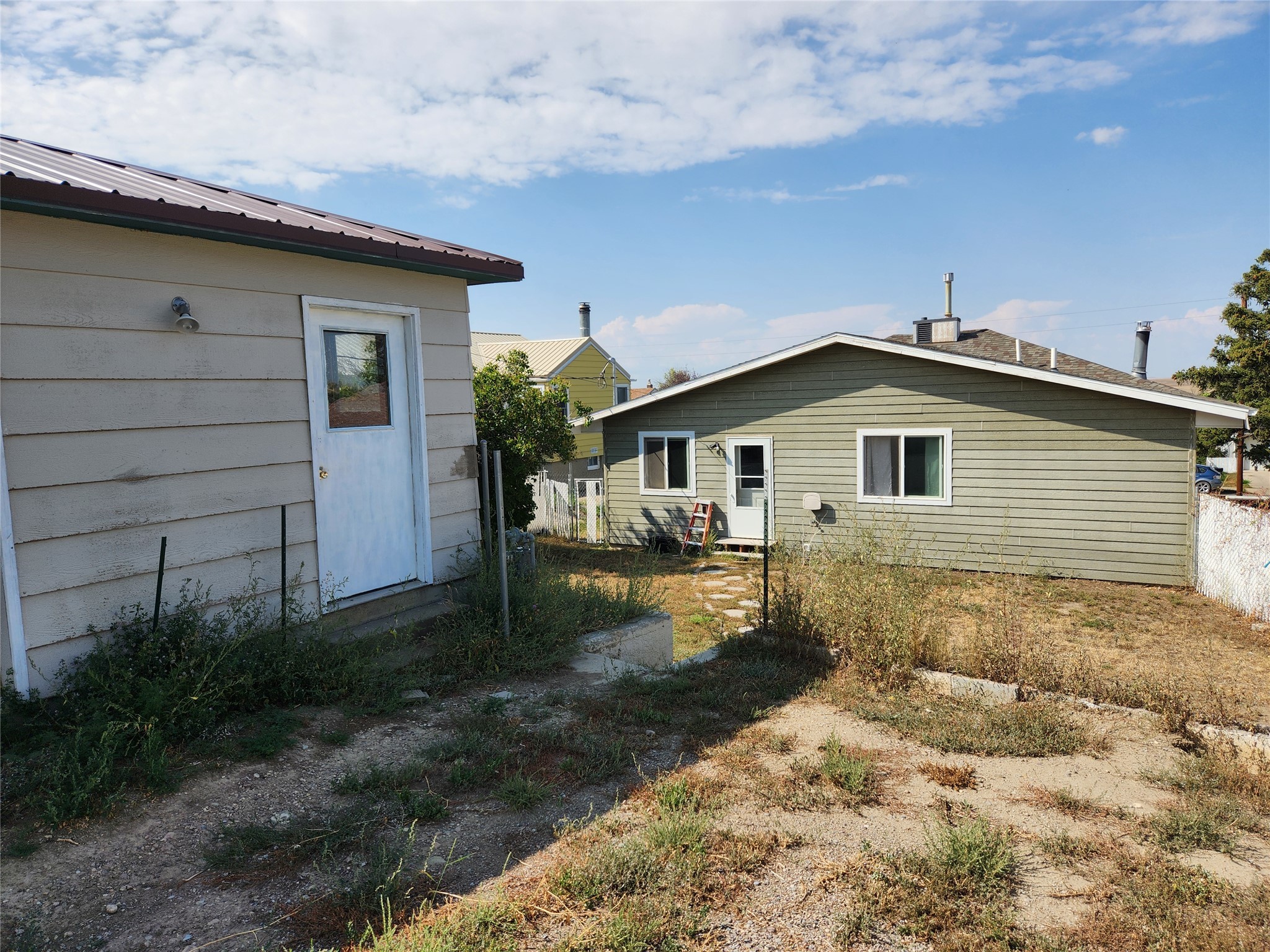221 SE 1st Avenue SE