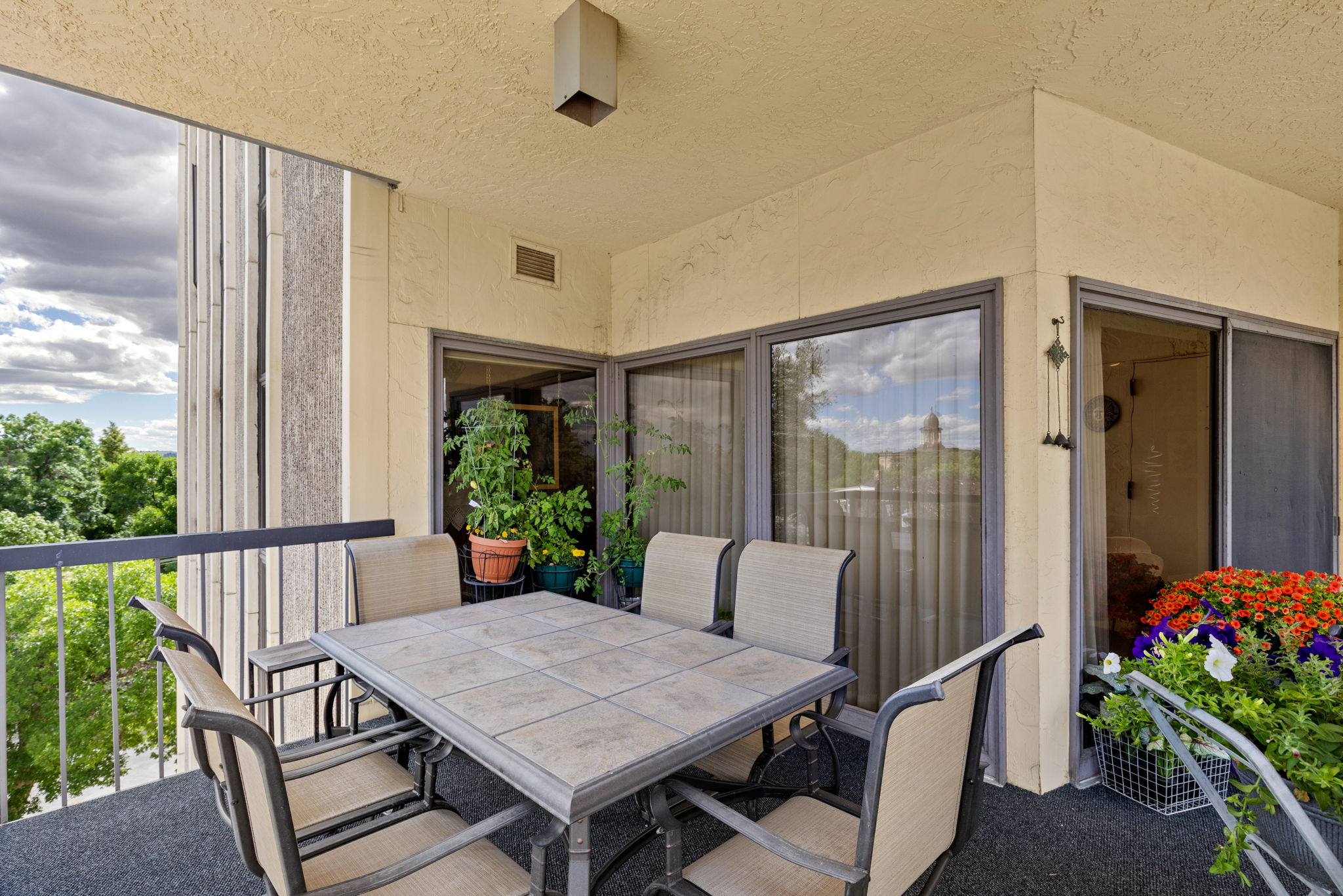 405 Park Drive N 5D