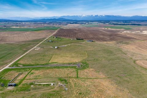 Tiny photo for 135 Blue Moon Court, Kalispell, MT 59901 (MLS # 30067935)