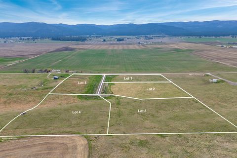 Tiny photo for 135 Blue Moon Court, Kalispell, MT 59901 (MLS # 30067935)
