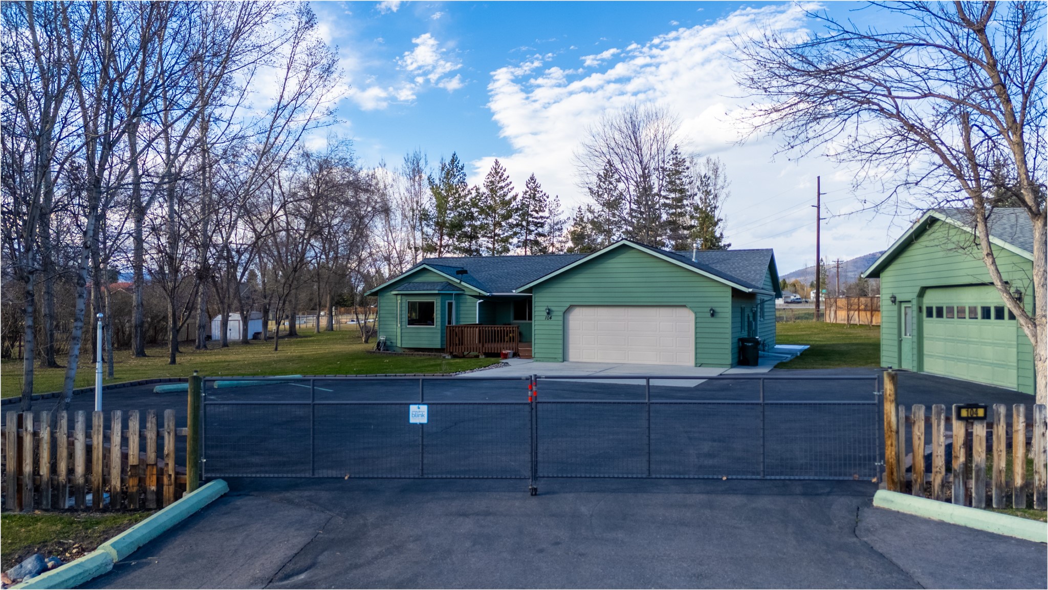 104 Apple Valley Drive