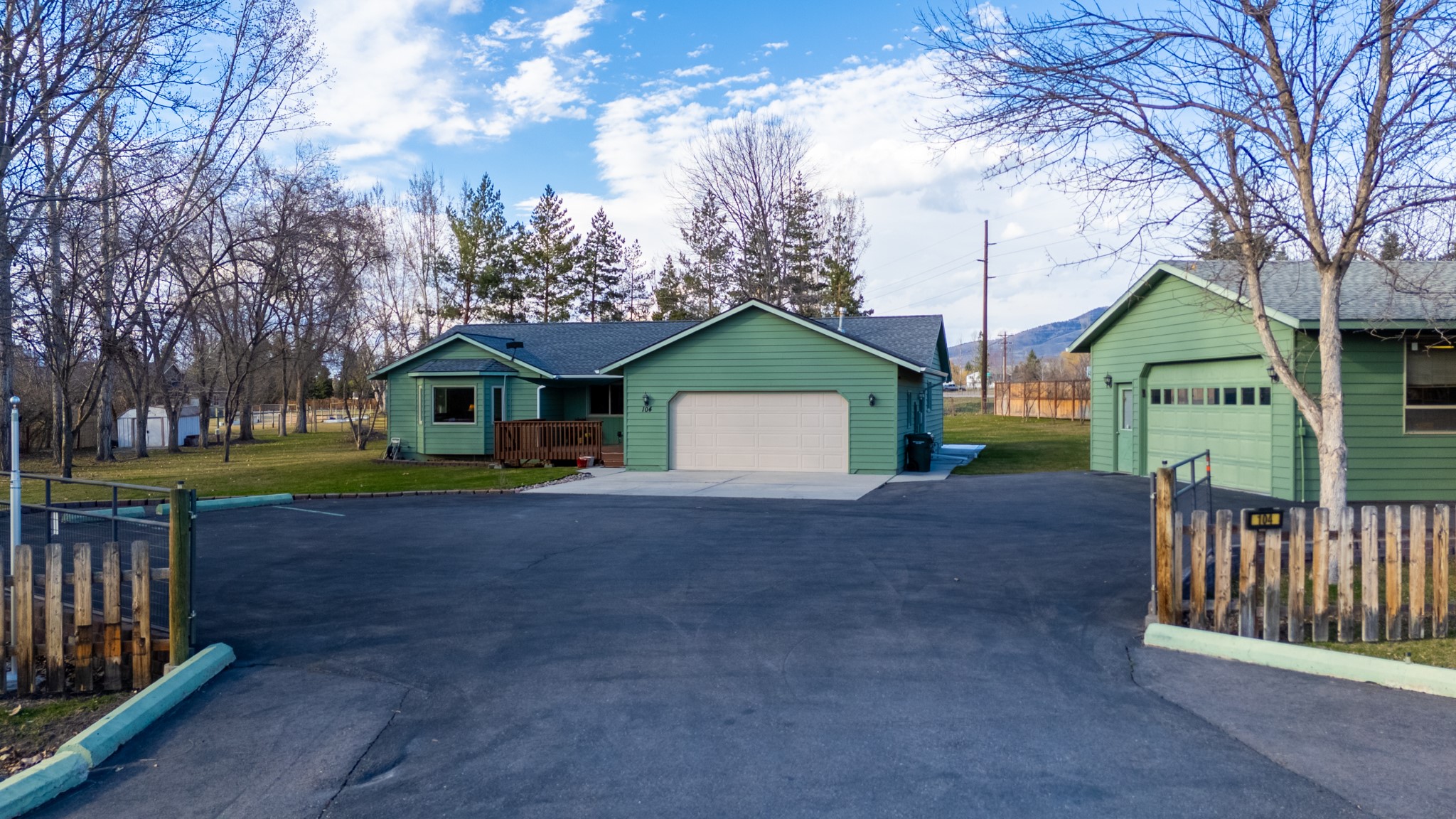 104 Apple Valley Drive