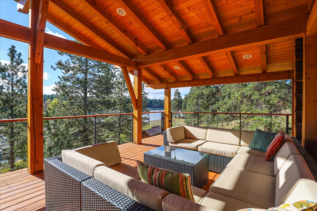 471 Carpenter Lane