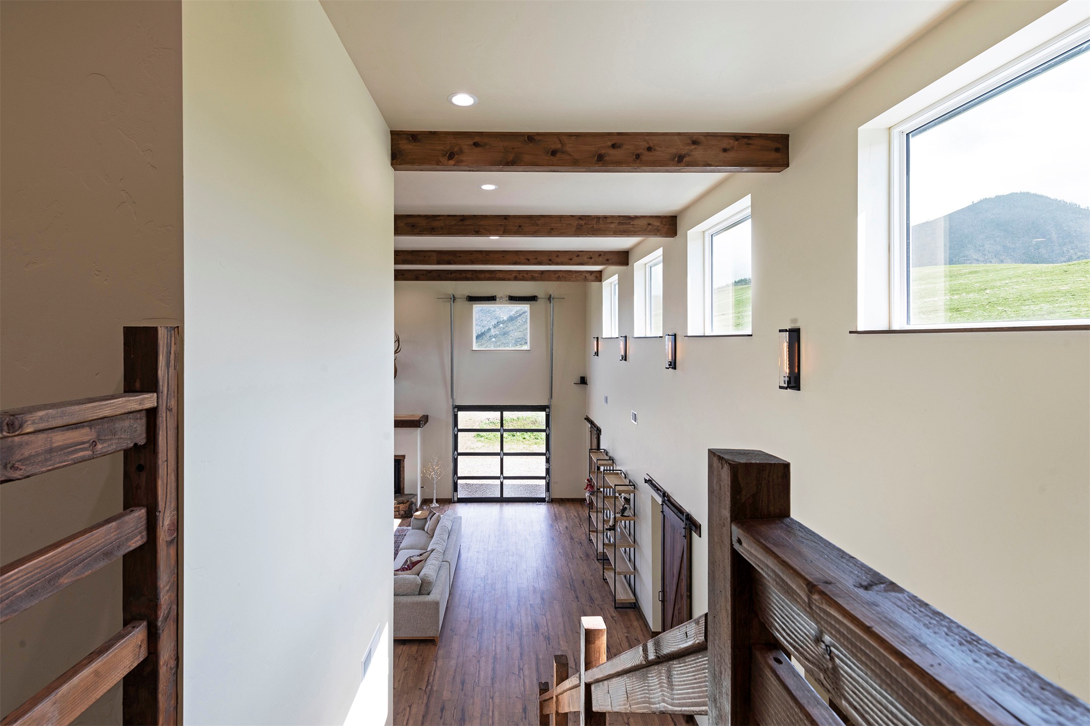 Dixon, Montana 59831, United States, 3 Bedrooms Bedrooms, ,2 BathroomsBathrooms,Residential,Active,181357