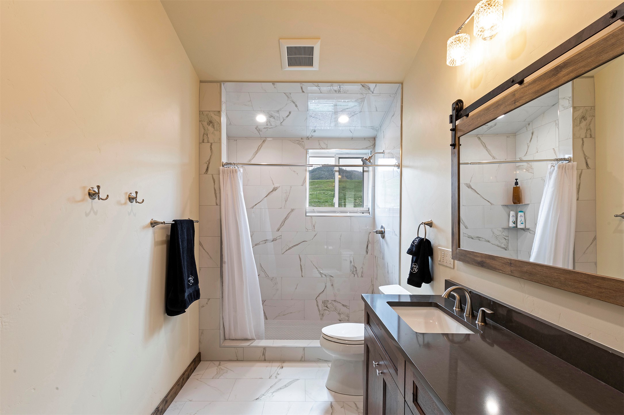 Dixon, Montana 59831, United States, 3 Bedrooms Bedrooms, ,2 BathroomsBathrooms,Residential,Active,181357