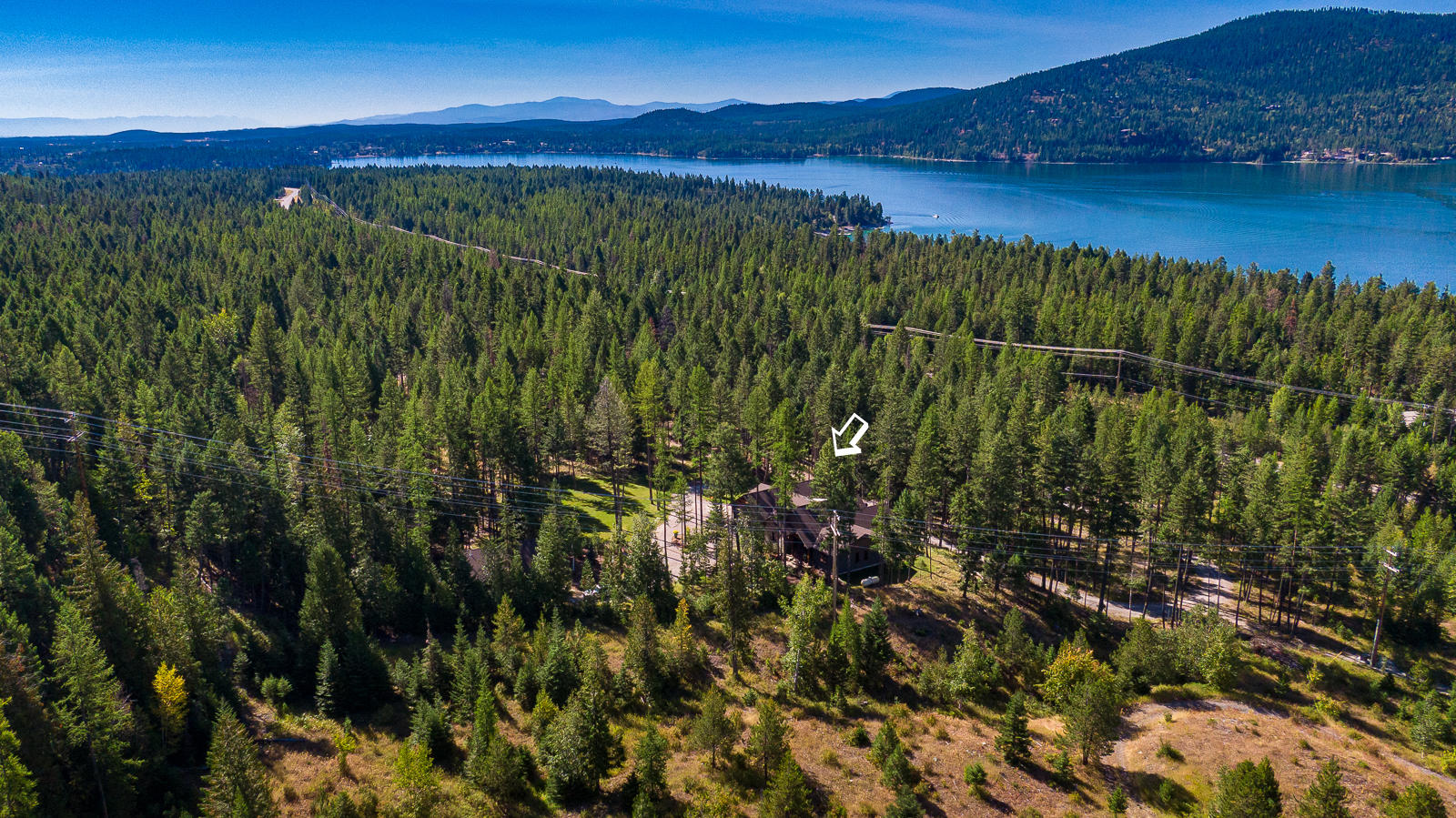 2475 E Lakeshore Drive