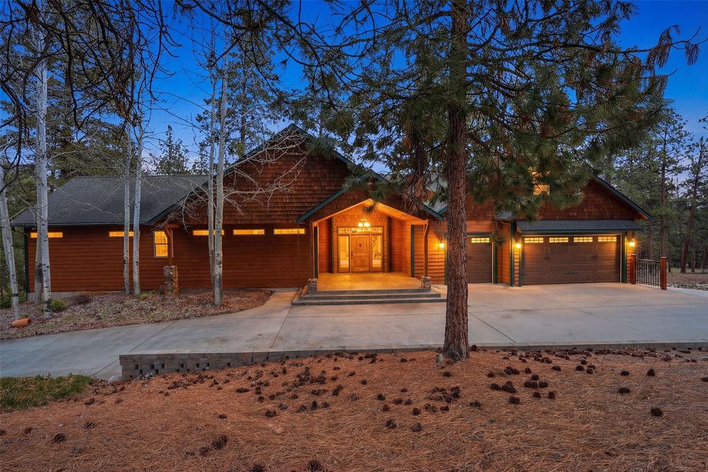 Photo of 215 Peekaboo Trail, Hamilton, MT 59840 (MLS # 30068144)