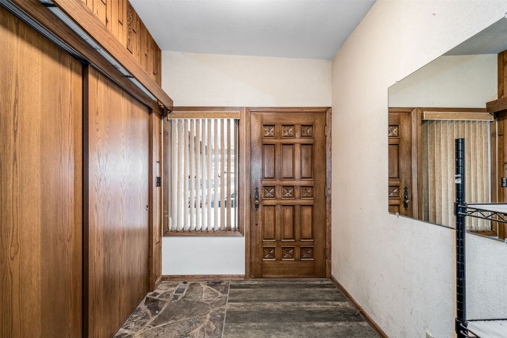 Photo of 312 Crestview Road, Kalispell, MT 59901 (MLS # 30068835)