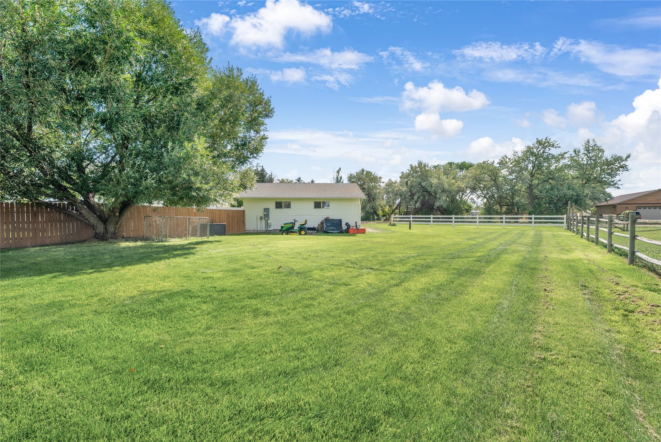 Helena, Montana 59602, United States, 4 Bedrooms Bedrooms, ,4 BathroomsBathrooms,Residential,Active,239745