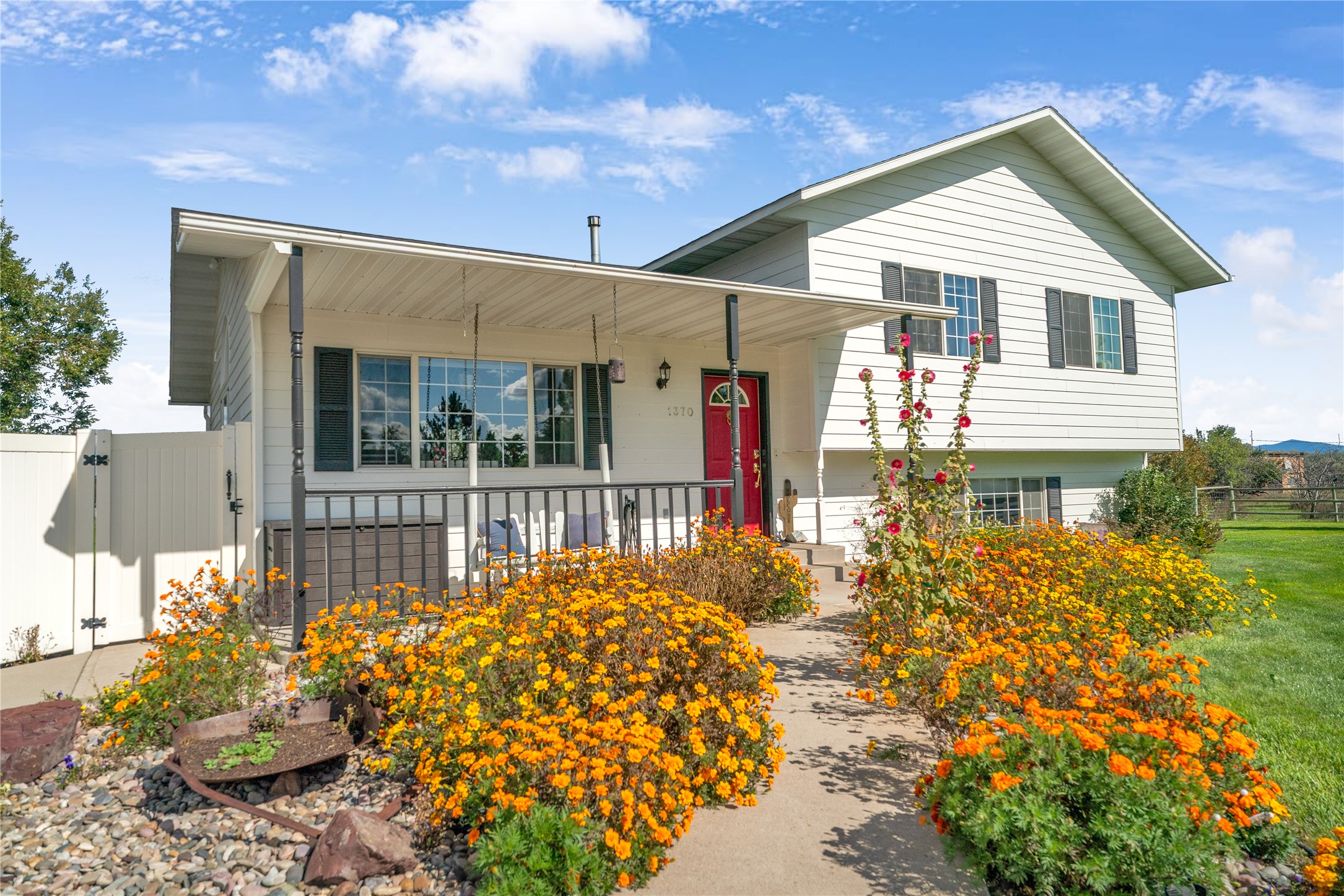 Helena, Montana 59602, United States, 4 Bedrooms Bedrooms, ,4 BathroomsBathrooms,Residential,Active,239745