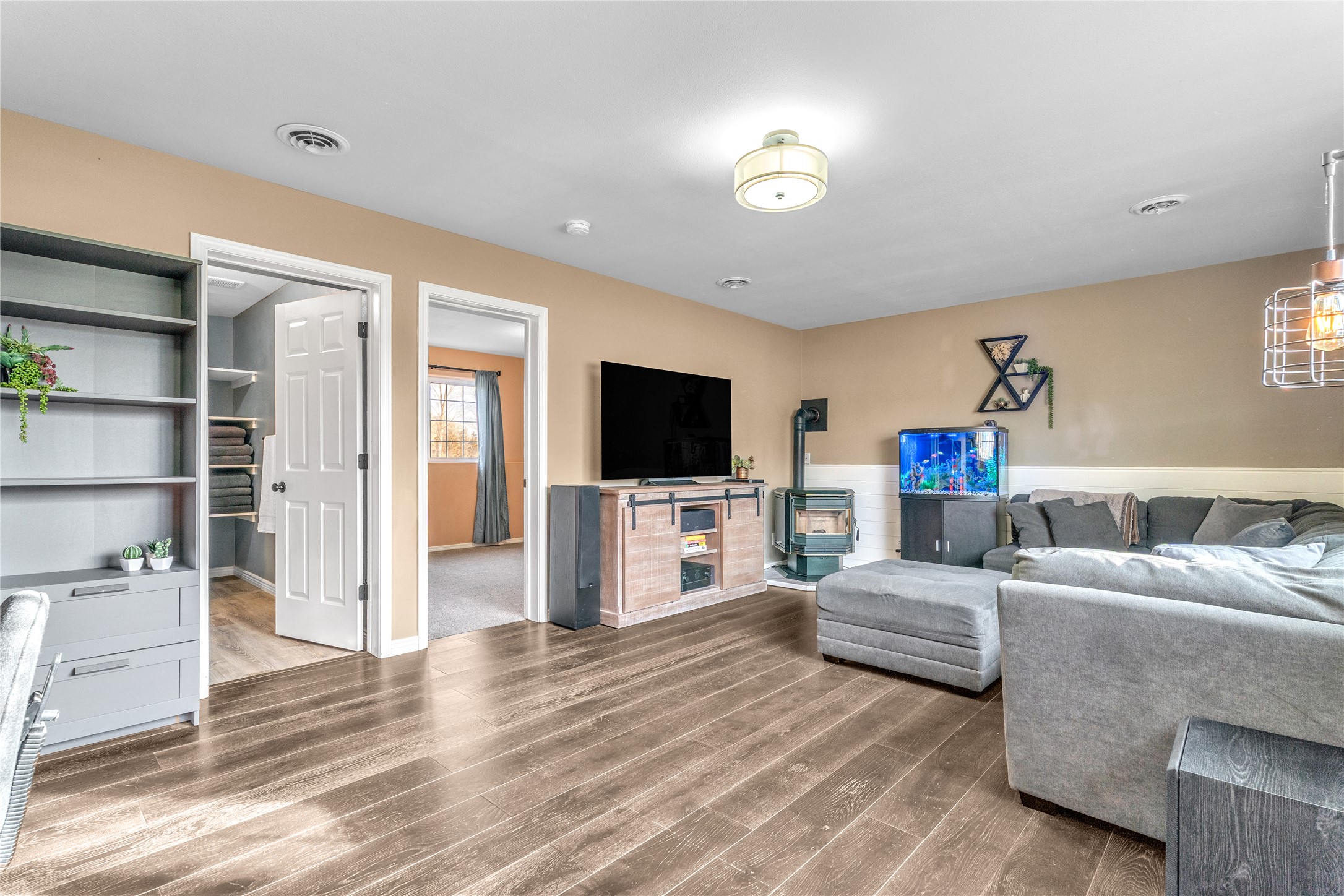 Helena, Montana 59602, United States, 4 Bedrooms Bedrooms, ,4 BathroomsBathrooms,Residential,Active,239745