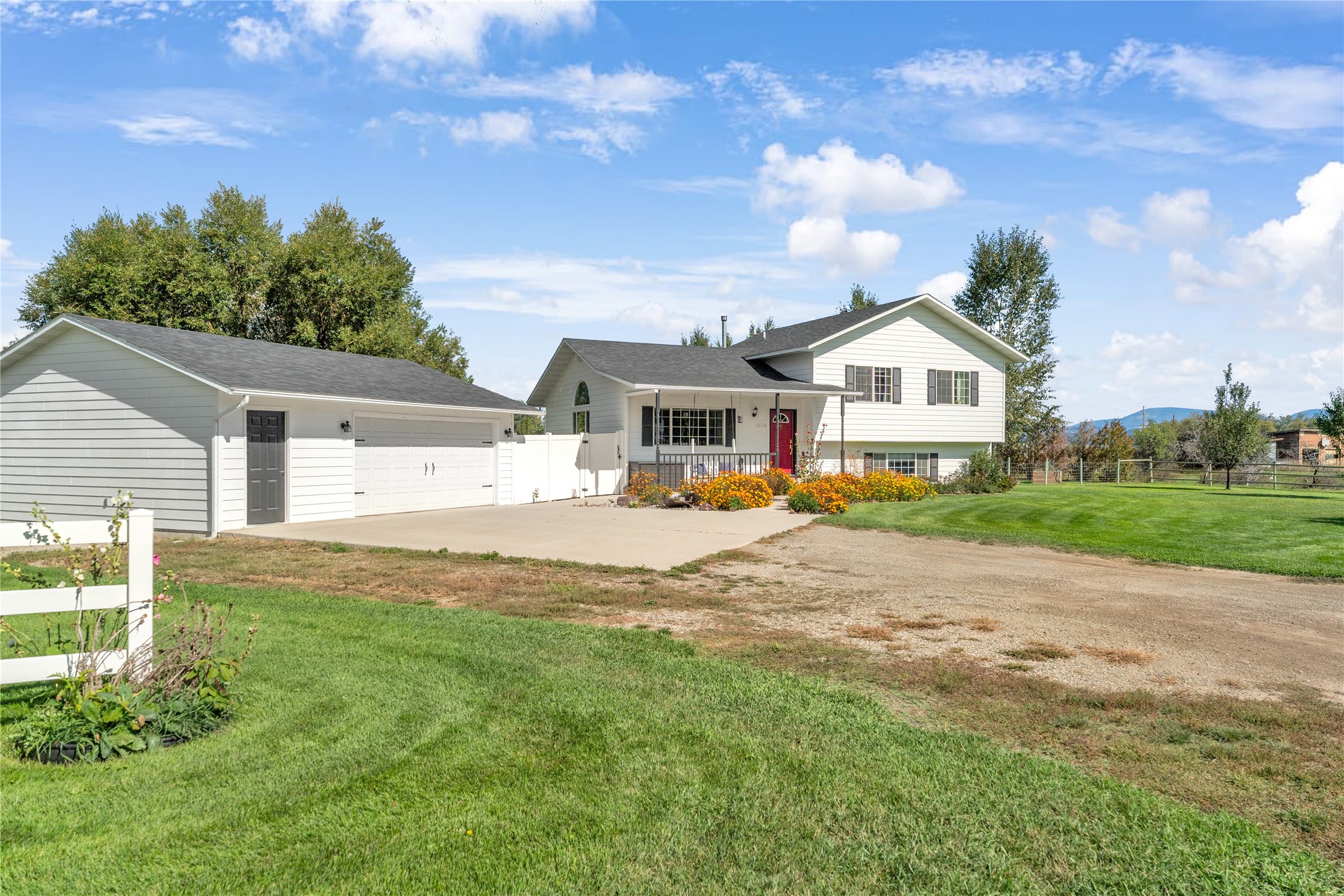 Helena, Montana 59602, United States, 4 Bedrooms Bedrooms, ,4 BathroomsBathrooms,Residential,Active,239745