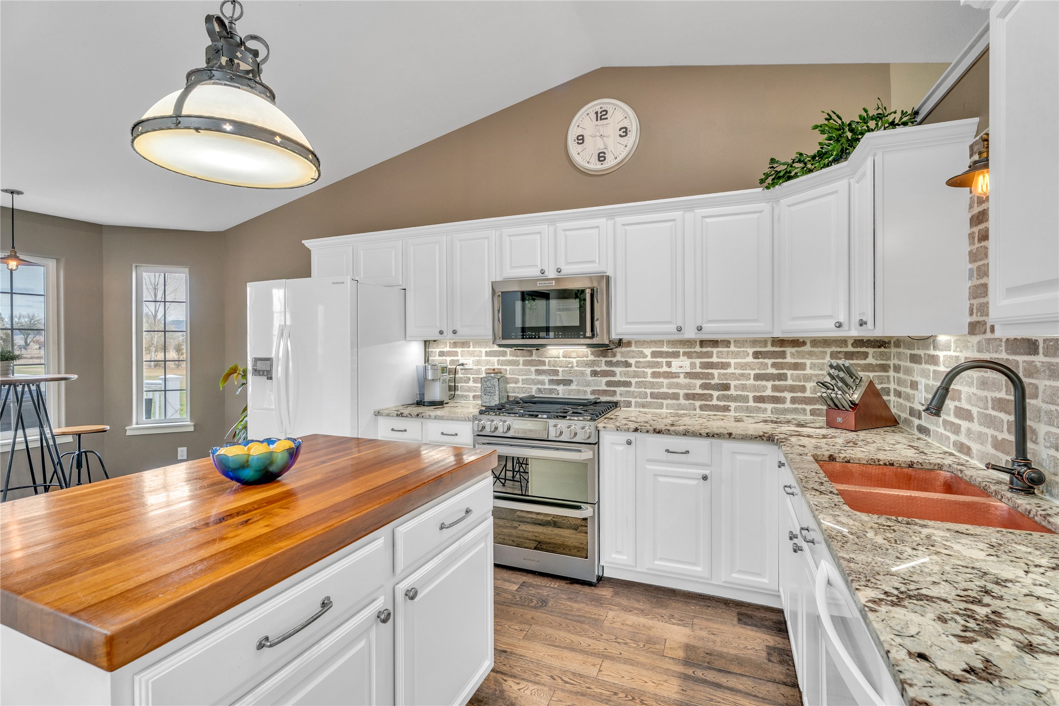 Helena, Montana 59602, United States, 4 Bedrooms Bedrooms, ,4 BathroomsBathrooms,Residential,Active,239745