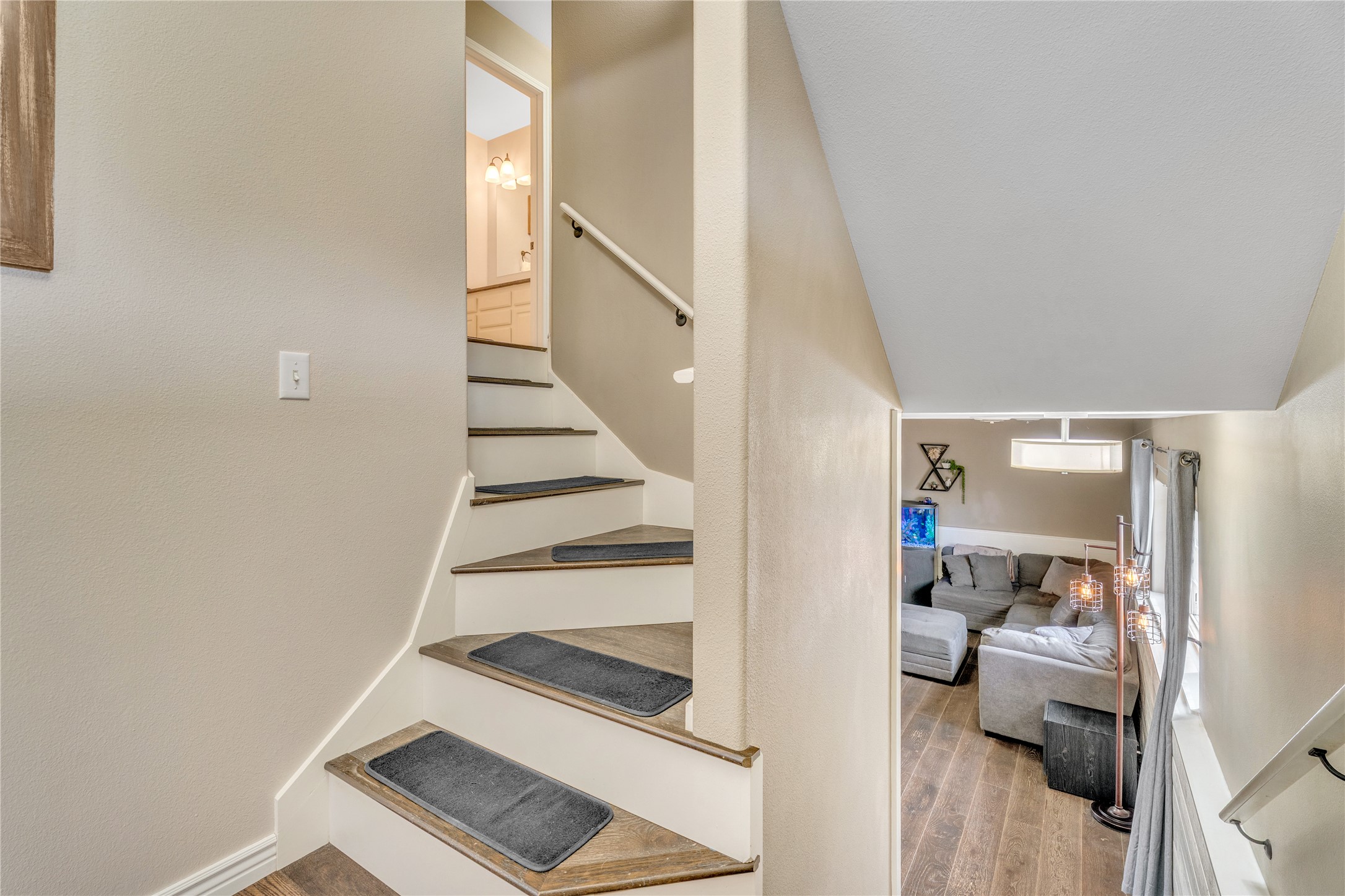 Helena, Montana 59602, United States, 4 Bedrooms Bedrooms, ,4 BathroomsBathrooms,Residential,Active,239745